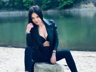 Karmina22 — Streamate cam model