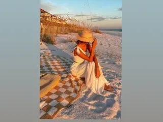 KatushaCoconut cam model
