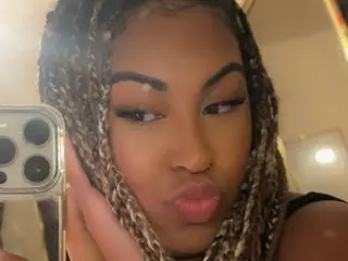 KehlaniMai cam model