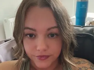KellySinX cam model