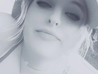 KittyBooBooFuxx — Streamate cam model