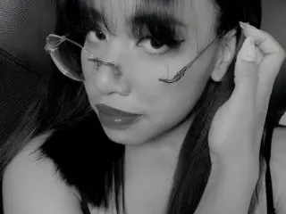 KylaDmoon cam model