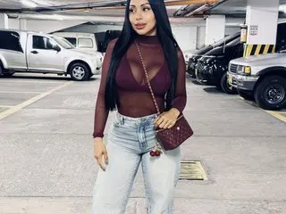 LATINA_BIG_CLITXXX