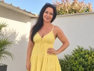 LETITIAHx — Streamate cam model