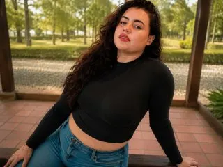 LatinFruit cam model