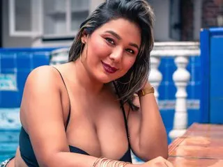 LatinaHoleQueen cam model