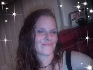 LilMissBooty8787 cam model