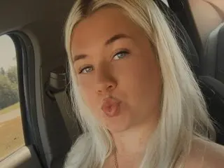 Lilmonster36 cam model