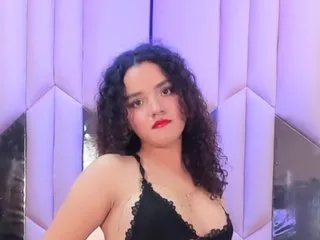 LilyMonroe21