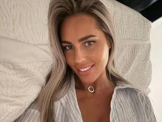 LilyRose24 — live cam