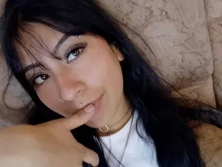 LinaSpearce cam model