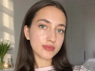 LindaRomano cam model