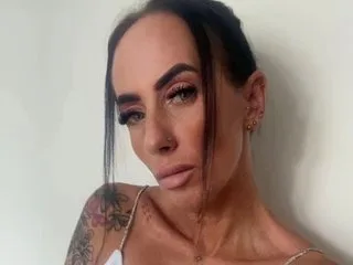 LittleLuxeXoX — live cam