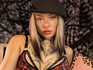LizzieRascalli cam model