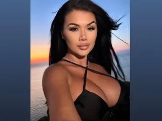 LovelyBeccaa cam model