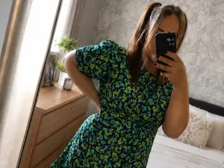 LovelyDelia cam model