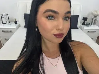 LovelyDelilah cam model