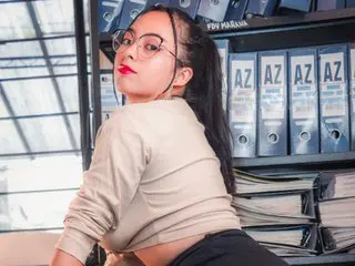 LuciiferBlack cam model