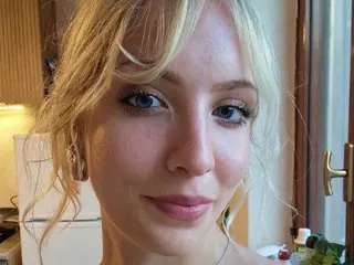 Lucy_Cutiee cam model