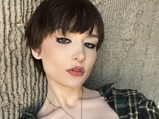 LuisaNoir cam model