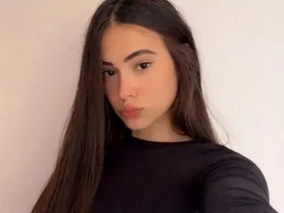 Luluzinha69 cam model