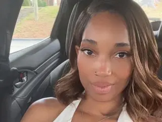 LunaBl00m cam model