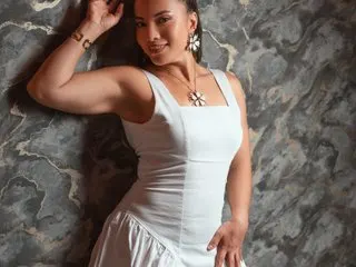 LunaLatinna cam model