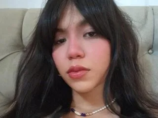 Lunakitti — live cam
