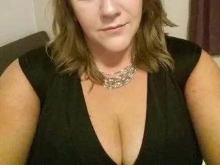 LustyLindz — Streamate cam model