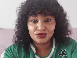 MadamCee cam model