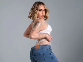 MadisonReeds cam model