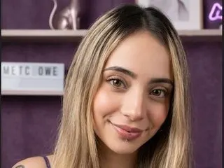 MagentaBuk cam model