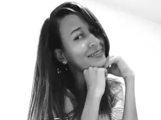 Mariana_hh cam model