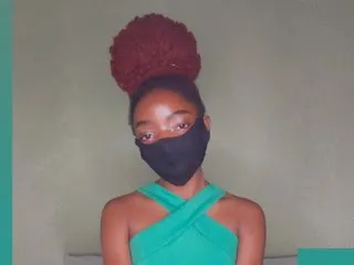 MaskedEbonyPrincess cam model