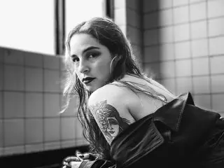 MaxineRoss cam model