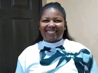 Mellowkittyyellow cam model