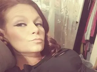 MiaMcMichael cam model