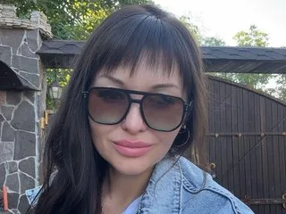 MiaSweetSecret — live cam