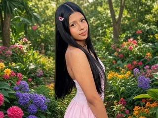 Mia_Daisy