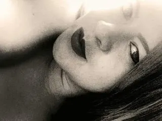 Mia_Multisquirter cam model