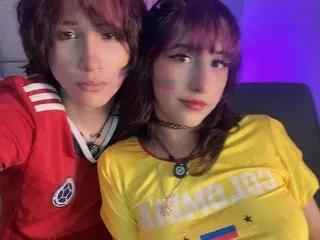Mikaa_love cam model