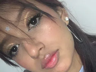 Mila_Saint — live cam