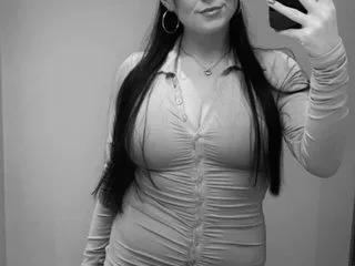 MissPeachUKxx — live cam