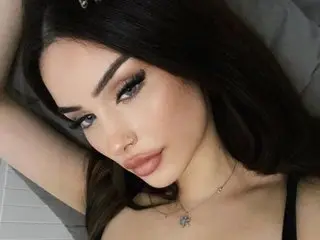 Missvalentinacallista cam model