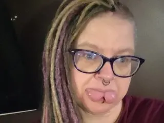 Modifiedgirl — Streamate cam model