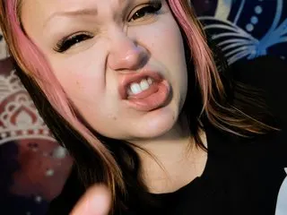 MoiraVeil cam model
