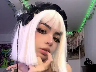 Molly_Crystal_Pv cam model