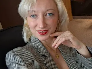 NatalieXBitton cam model