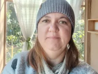 NaughtyHouseWifex cam model