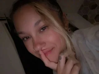 NaughtyMilf2000